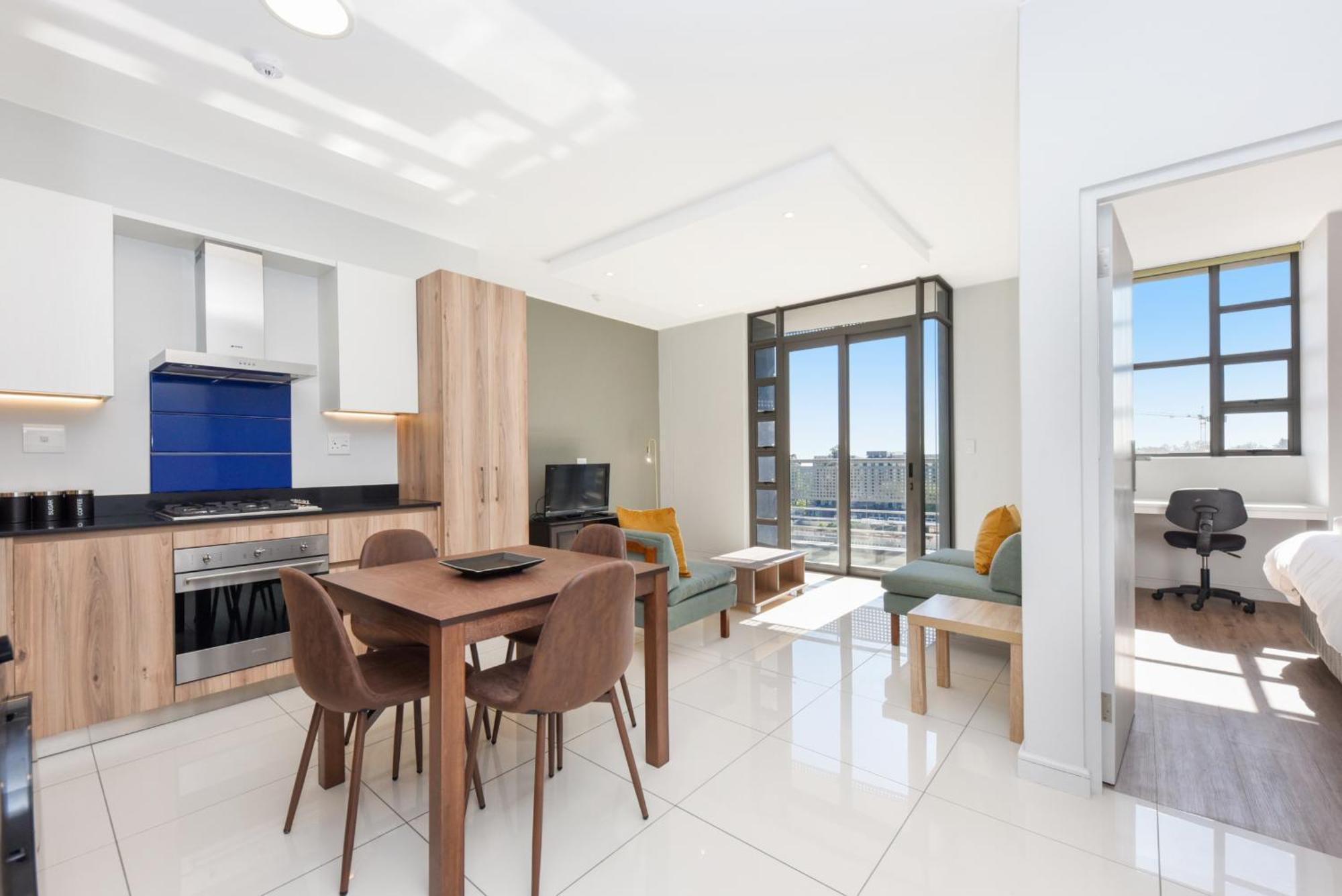 The Median Rosebank Luxury Apartment - Building With Generator Johannesburg Dış mekan fotoğraf
